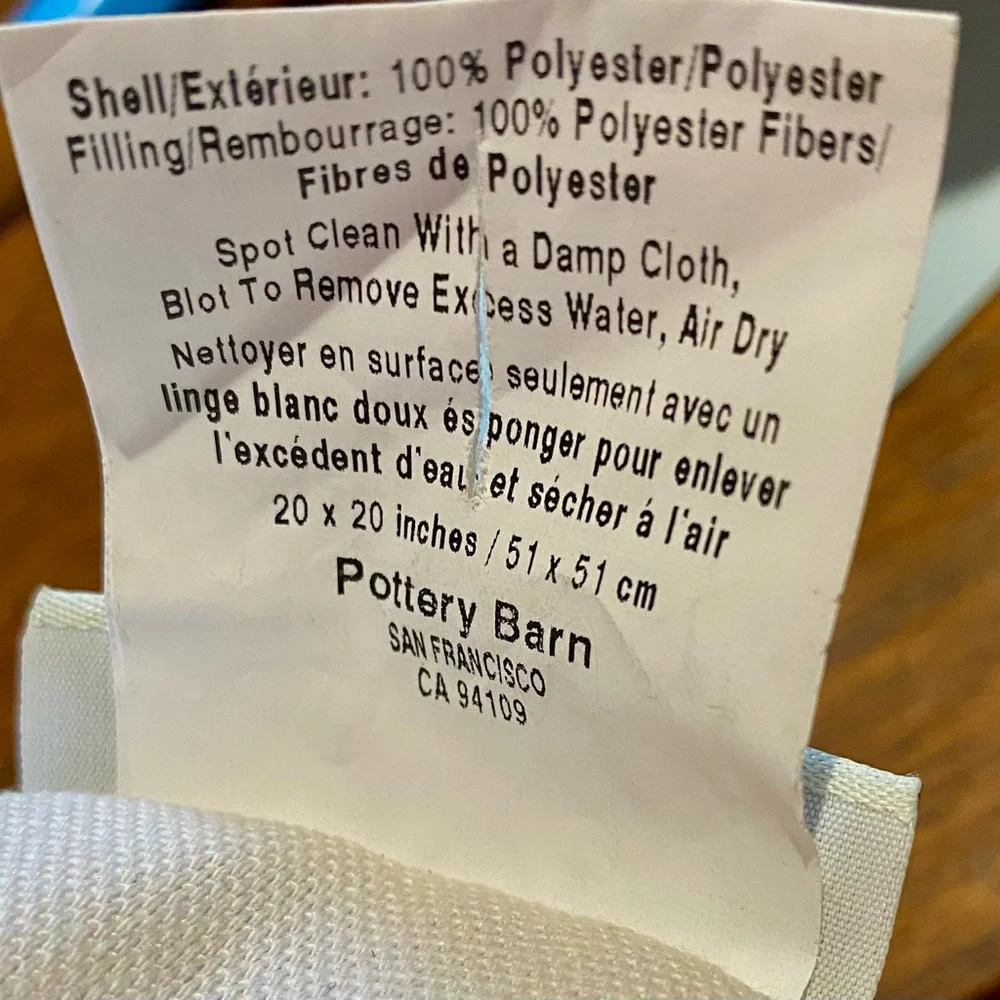 Pottery Barn 20 in Square Pillow. Made in USA, in new condition. Indoor/Outdoor